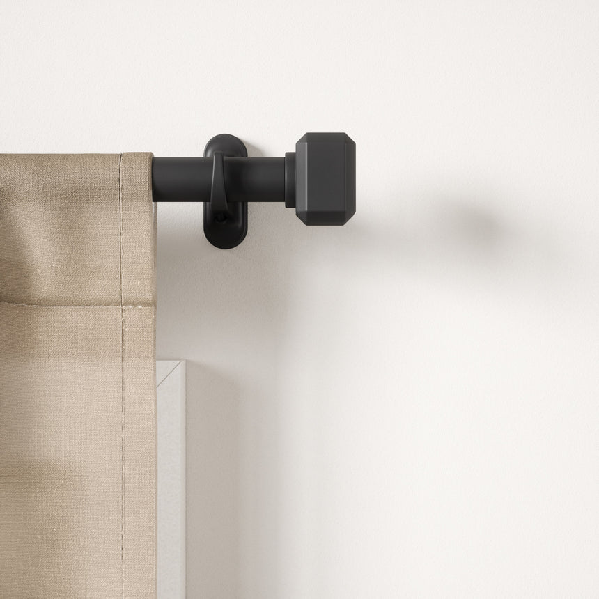 | color: Matte-Black | size: 42-120" (107-305 cm) | diameter: 1" (2.5 cm) | Hover