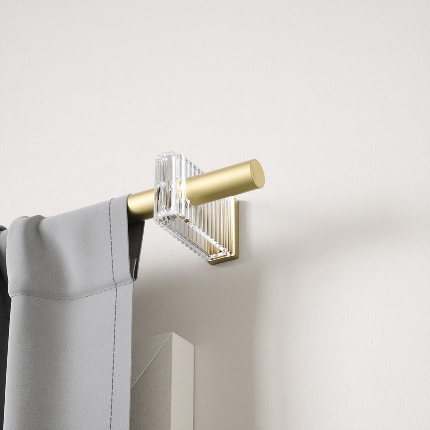 | color: Gold | size: 42-120" (107-305 cm) | diameter: 1" (2.5 cm) | Hover