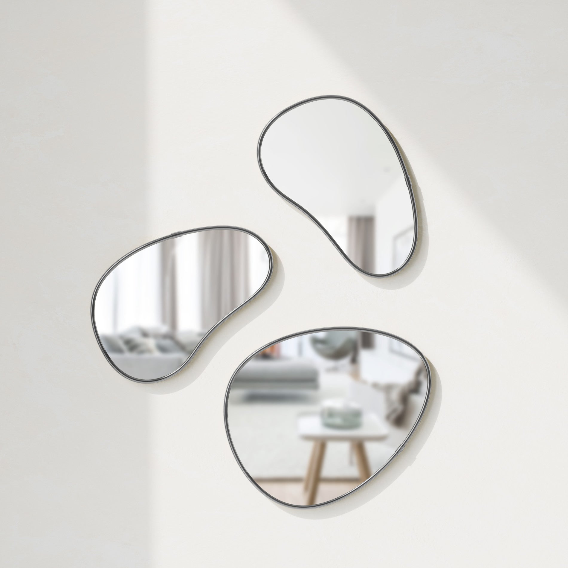 Hubba Pebble Wall Mirrors, Set of 3 – Umbra Europe