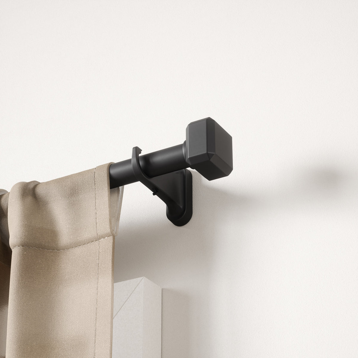 | color: Matte-Black | size: 42-120" (107-305 cm) | diameter: 1" (2.5 cm)