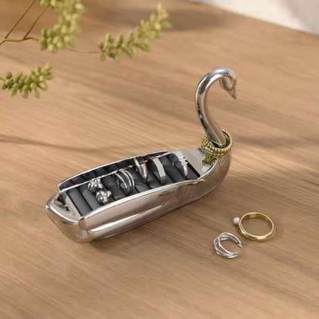 Gracie Ring Holder